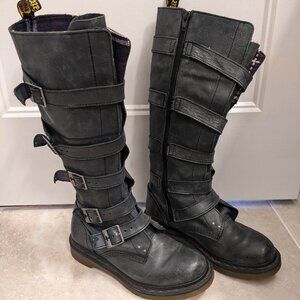 Stylish Black Buckle Boots